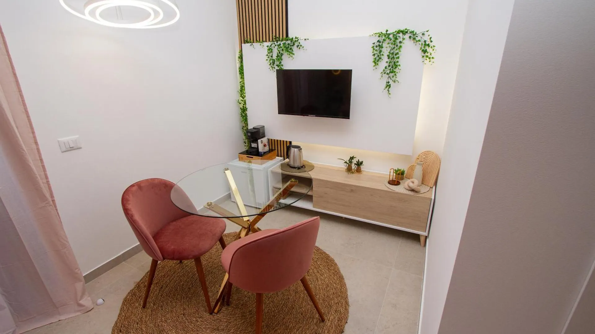 Suites Domus Fysi باليرمو بيت ضيافة