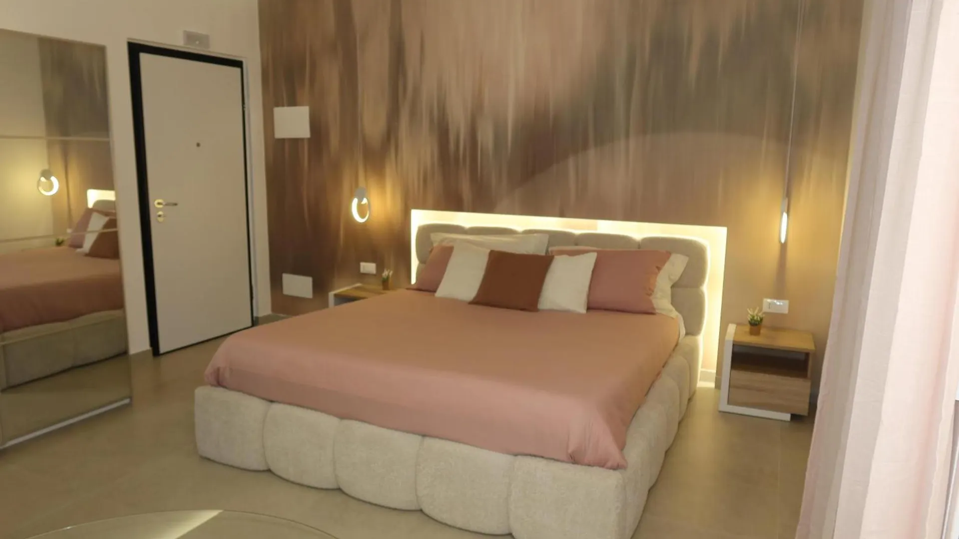 Suites Domus Fysi باليرمو